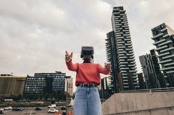 Discover stylish and functional techwear for urban living